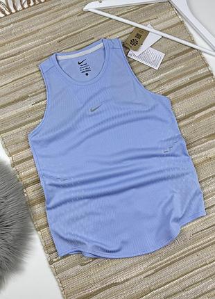 Майка nike aero fit 2026 року колекція