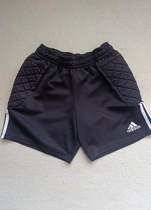 Шорты вратарские adidas