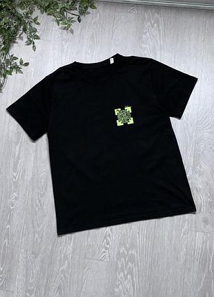 Футболка no name (на м)