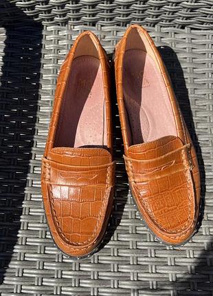 Лофери шкіряні 36 moda in pelle