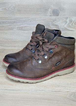 Дитячі шкіряні черевики clarks gore-tex оригінал