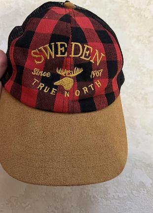 Кепка-тракер (trucker cap) бренду jager із серії «sweden since 1967 true north»