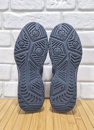Кроссовки asics 9