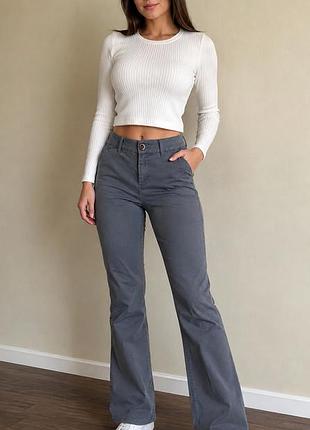 Шикарные, стильные твиловые брюки , 97% хлопок, old navy, сша, р. 4 , наш 42-46, серый