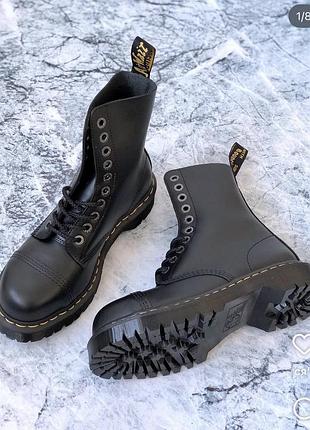 Оригінальні dr. martens 8761 bxb black fine haircell
