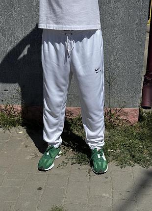 Оригінал спортивні штани nike air dq4218-100 оригинал найк джогери білі l
