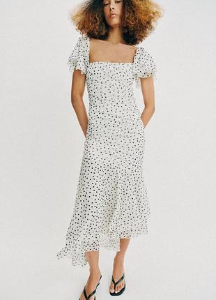 Платье средней длины в горошек от zara