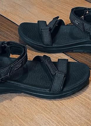 Босоніжки босоножки. skechers 40 27см