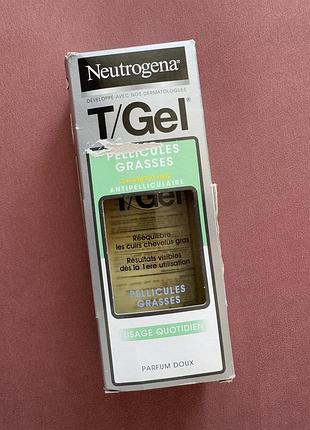 Шампунь від лупи та для жирної шкіри голови neutrogena t/gel pellicules grasses