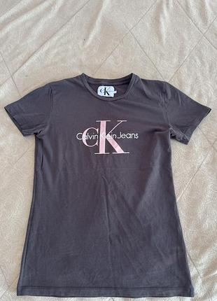 Футболка calvin klein оригінал