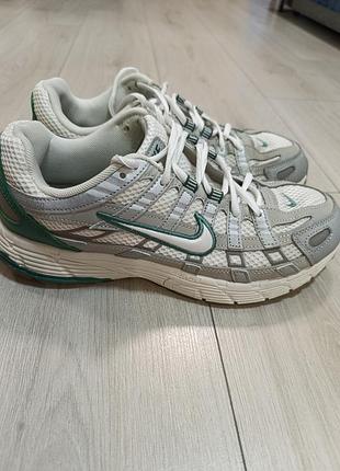Кроссовки nike