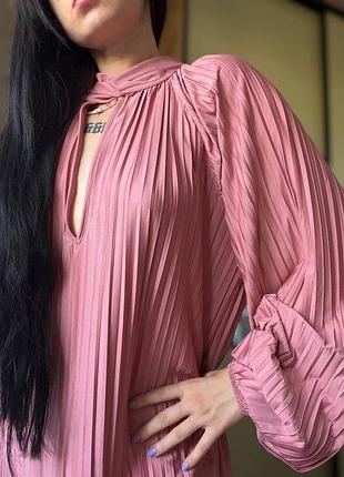 Рожева сукня zara