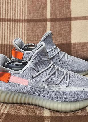 Мужские кроссовки adidas yeezy