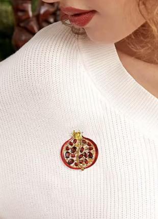 Чарівна стильна брошка «гранат»
