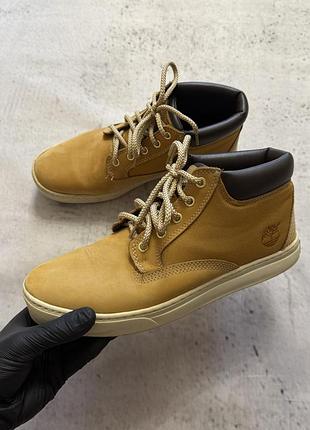 Оригінальні чоловічі рижі черевики timberland в гарному стані розмір 42