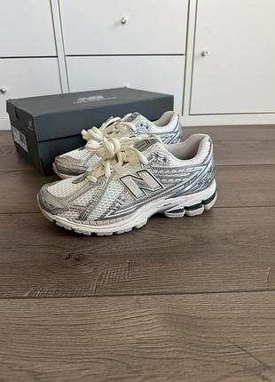 Жіночі кросівки new balance 1906r оригінал 37р