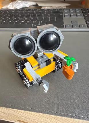 Конструктор робот валли wall-e 217 элементов 8