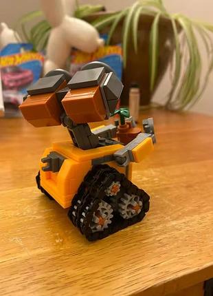 Конструктор робот валли wall-e 217 элементов 10