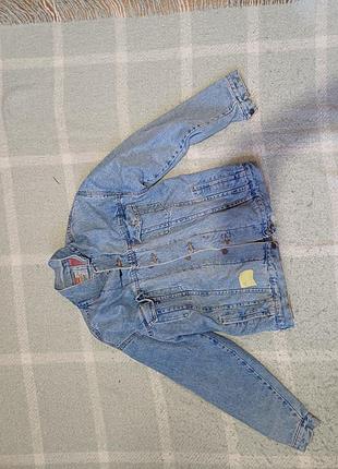 Винтажная джинсовая куртка levi's (с теплой подкладкой) - размер m / l