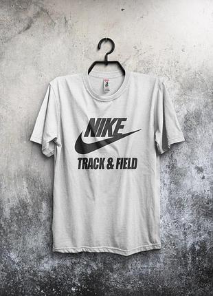Чоловіча футболка nike