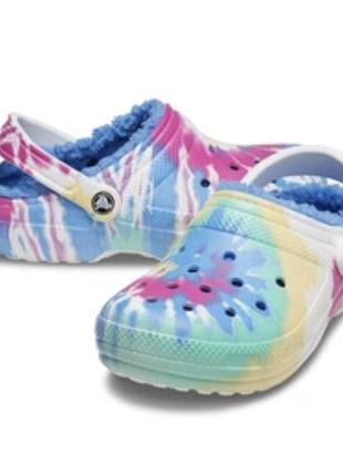 Жіночі крокси утеплені crocs classic lined tie dye clog 41/42 (m8/w10) 26 см устілка/різнокольорові