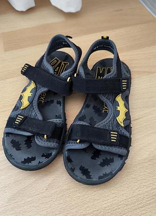 Босоніжки дитячі next batman