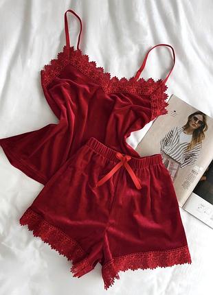 Женский велюровый комплект майка та шорты helen collection s-m красный