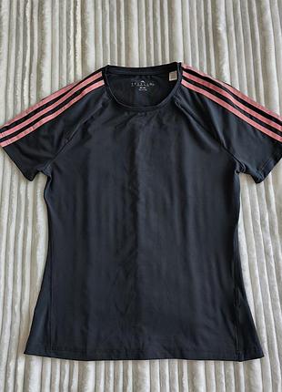 Футболка спортивна adidas