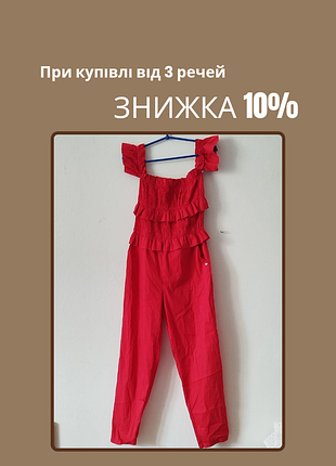 Летний брючный комбинезон женский красного цвета