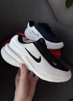 Кросівки nike uplift sc