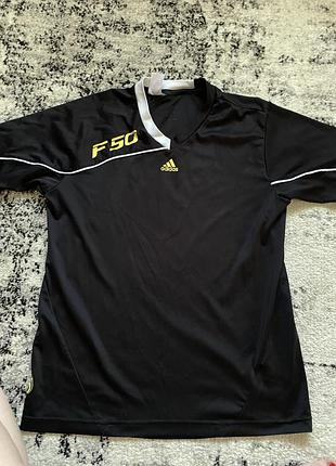 Футболка adidas
