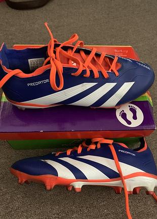 Сороконіжки бутси predator adidas