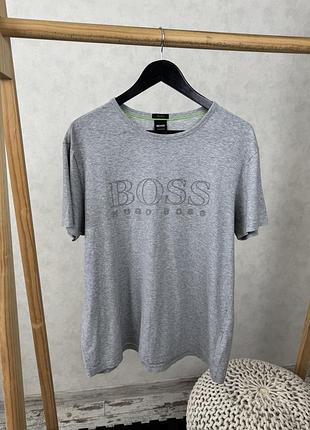 Футболка hugo boss