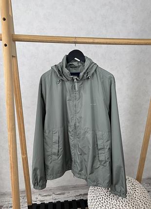 Вітровка gant