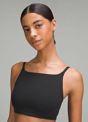 Шикарний спортивний топ lululemon  breezethrough чорний