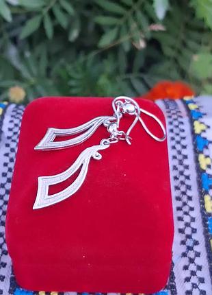 Пострадянські срібні сережки   «орігамі»