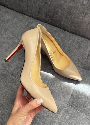 Туфлі,лодочки christian louboutin