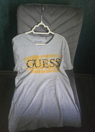 Футболка guess