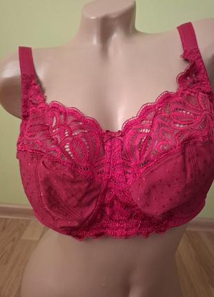 Бюстгальтер 90в