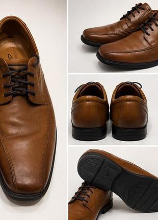 Шкіряні туфлі clarks collection, 42,5 розмір