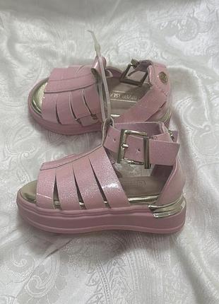 Рожеві босоніжки 19 розмір river island