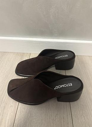 Сабо шоколадного кольору замш