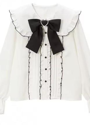 Jirai kei blouse 
мила сорочка в японському стилі