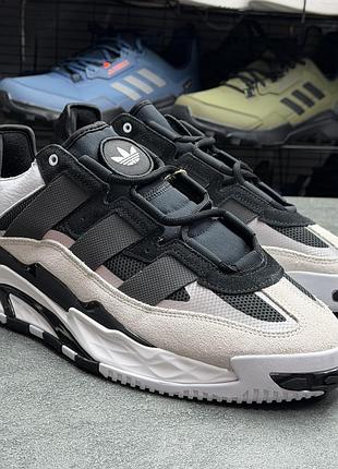 Кросівки adidas h67360