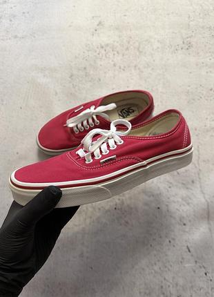 Оригінальні жіночі малинові вінтажні кеди vans в гарному стані розмір 40