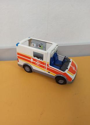 Конструктор playmobil машина швидкої допомоги