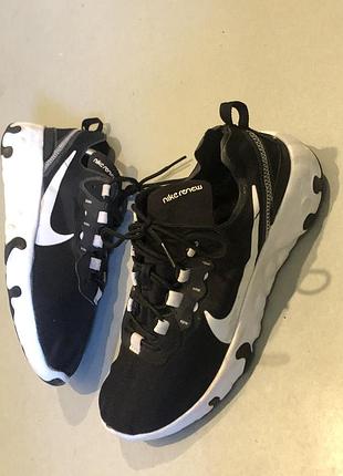 Кроссовки черные nike унисекс ,38р, стелька24см