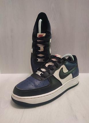 Кроссовки nike air force 37,5- стелька 23,5 см