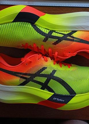 Бігові кросівки asics metaspeed paris оригінал з карбоновою пластиною р.45