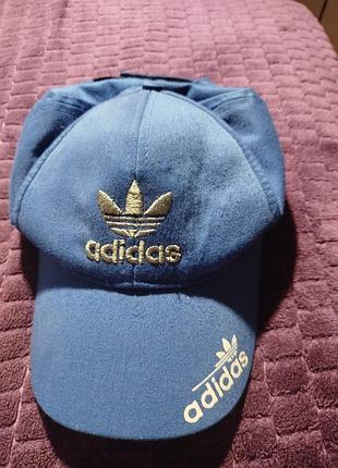 Adidas  кепка